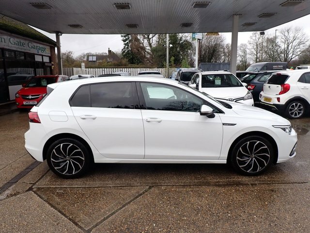 Volkswagen Golf Hatchback PJ23ZPO White #2