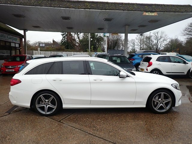 Mercedes-Benz C Class Estate HW65EWE White #2