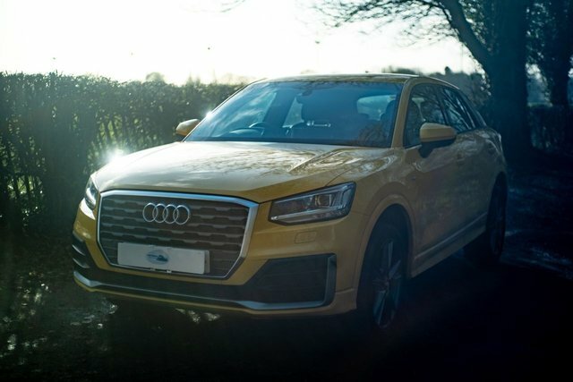 Audi Q2 Tdi 30 S Line GK19DZH Yellow #4