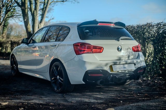BMW 1 Series 118I M Sport Hatchback LJ17UAG White #5