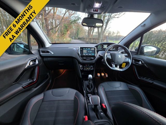 Peugeot 2008 Puretech Gpf Gt Line DG19RZT Black #2