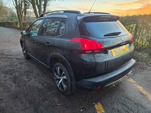 Peugeot 2008 Puretech Gpf Gt Line DG19RZT Black #5