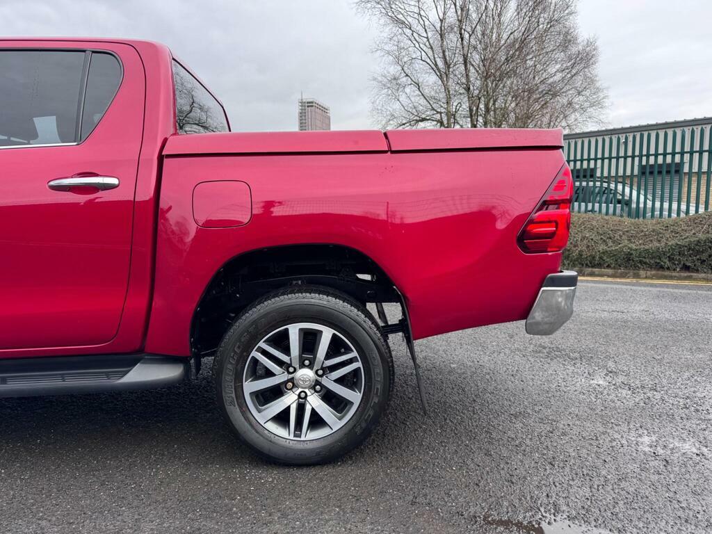 Toyota HILUX 2.4 D-4d Invincible 4Wd Euro 6 S S Red #5