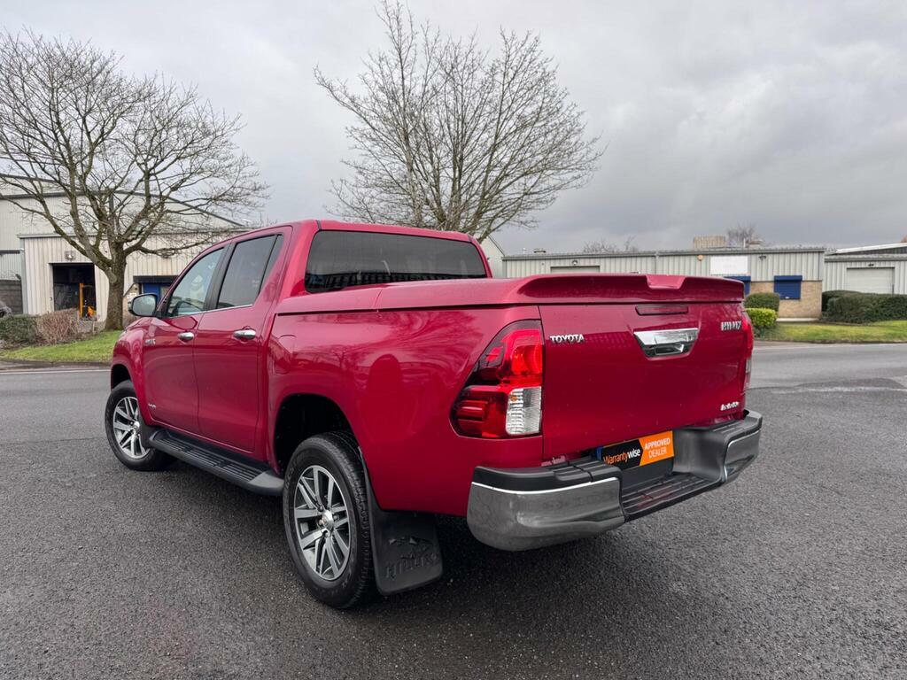 Toyota HILUX 2.4 D-4d Invincible 4Wd Euro 6 S S Red #6