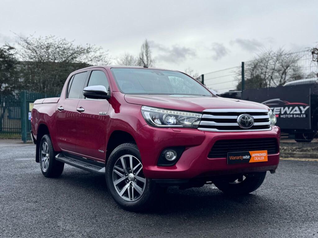 Toyota HILUX 2.4 D-4d Invincible 4Wd Euro 6 S S Red