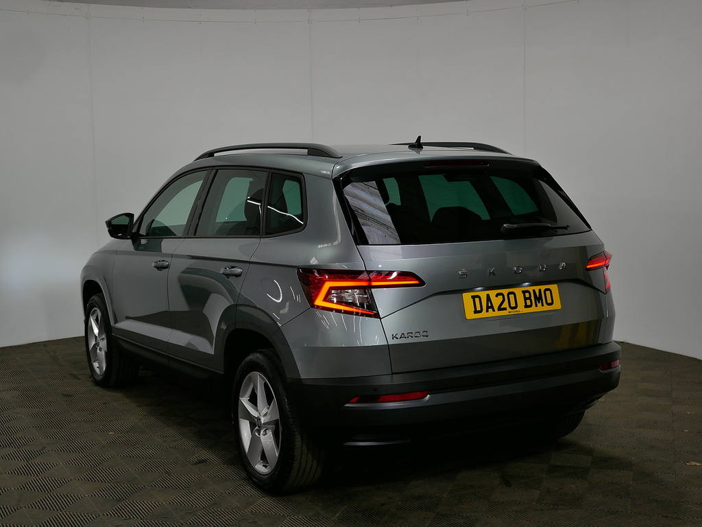 Skoda Karoq Tsi Act Se Grey #6