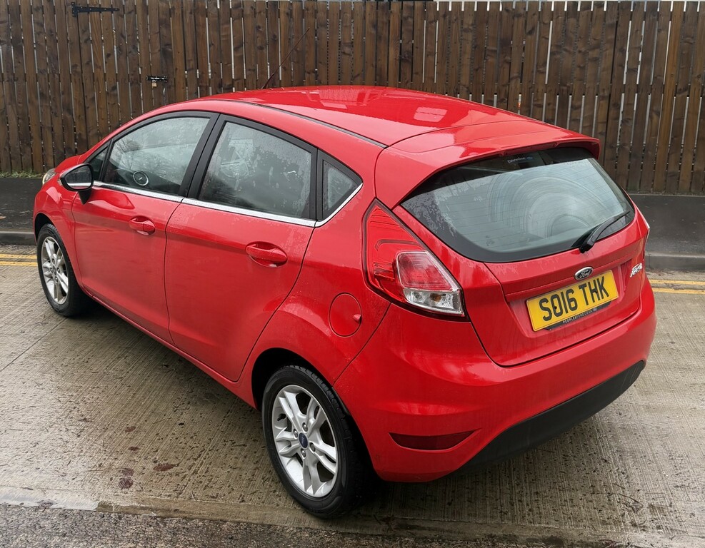 Ford Fiesta 1.3 Zetec SO16THK Red #2