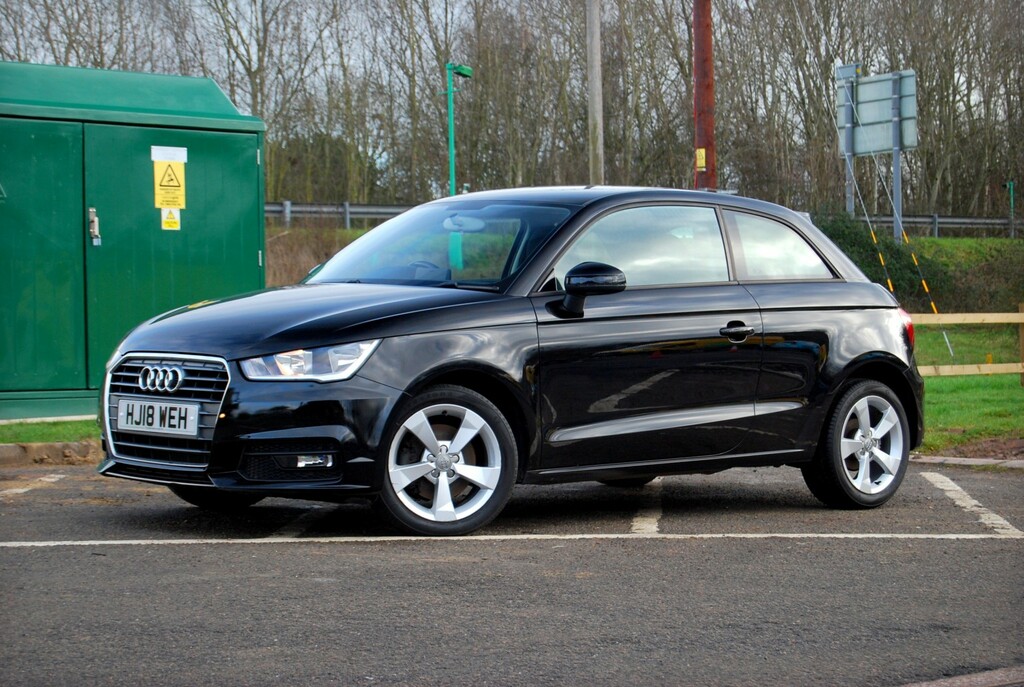 Audi A1 1.4 Tfsi Sport 3-Door - 47 500 Miles - Sat Nav 16I Black