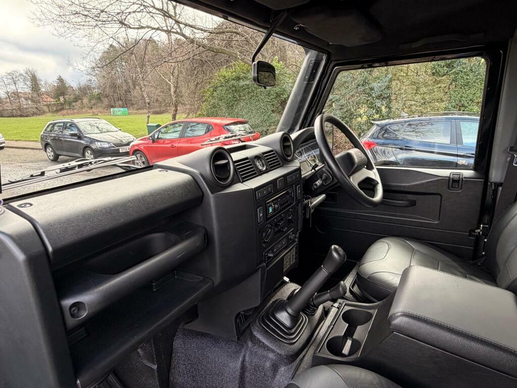 Land Rover Defender 90 2.2 Tdci Xs Station Wagon 4Wd Swb Euro 5 Black #6