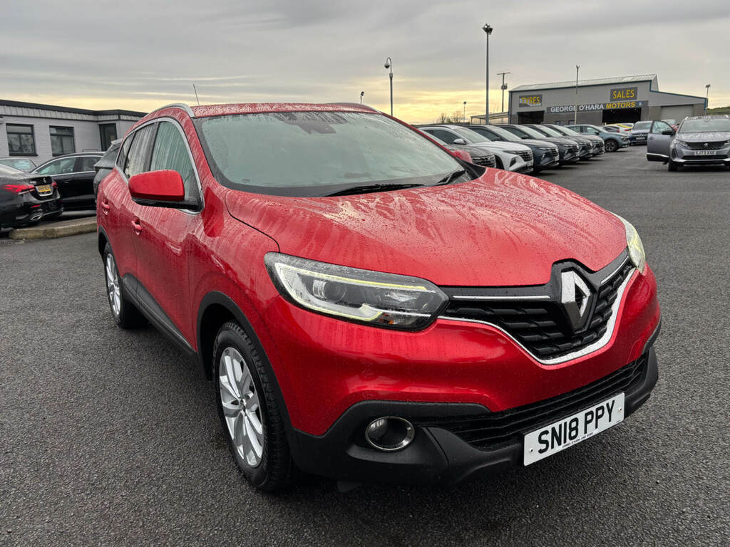 Renault Kadjar 1.5 Dci Dynamique Nav SN18PPY Red #2