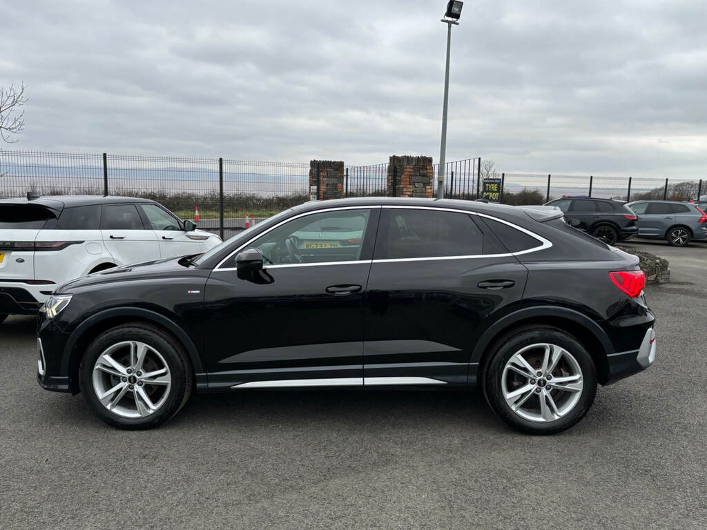 Audi Q3 35 Tdi S Line S Tronic BG70PYZ Black #6