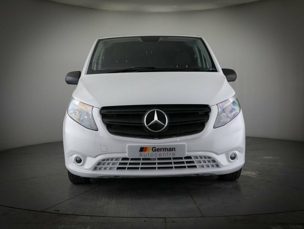 Mercedes-Benz Vito 2L Progressive White #3