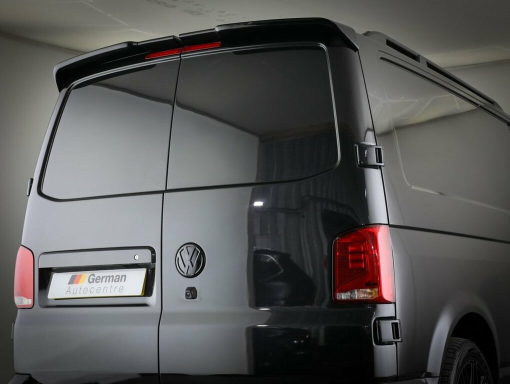 Volkswagen Transporter 2L Highline FG73GKP Black #5