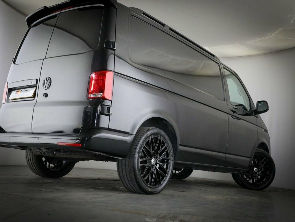 Volkswagen Transporter 2L Highline FG73GKP Black #6