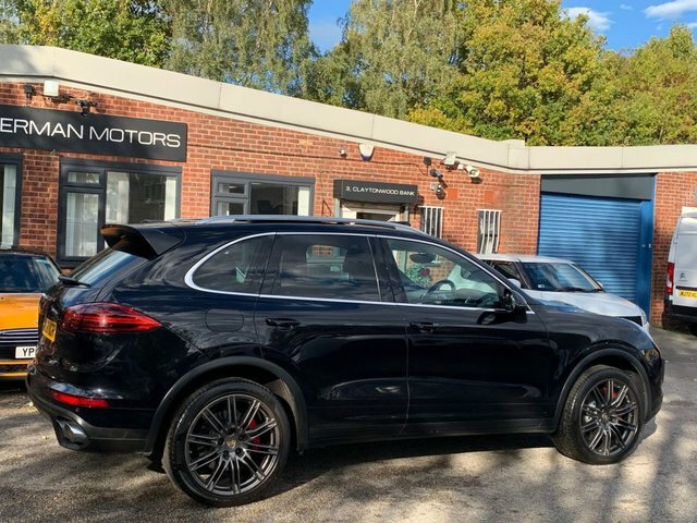 Porsche Cayenne 4.8T V8 Turbo Suv RX66UGR Black #5