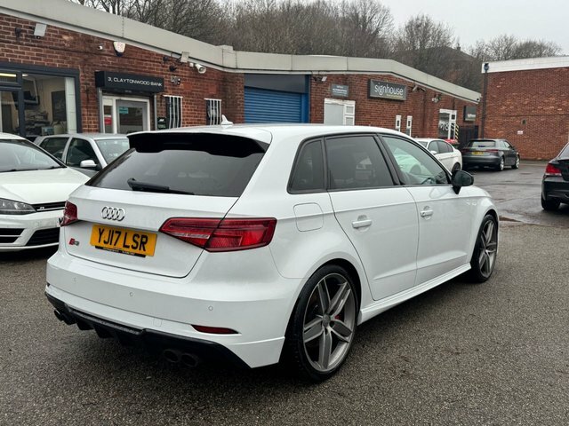 Audi S3 2.0 Tfsi Black Edition YJ17LSR White #3