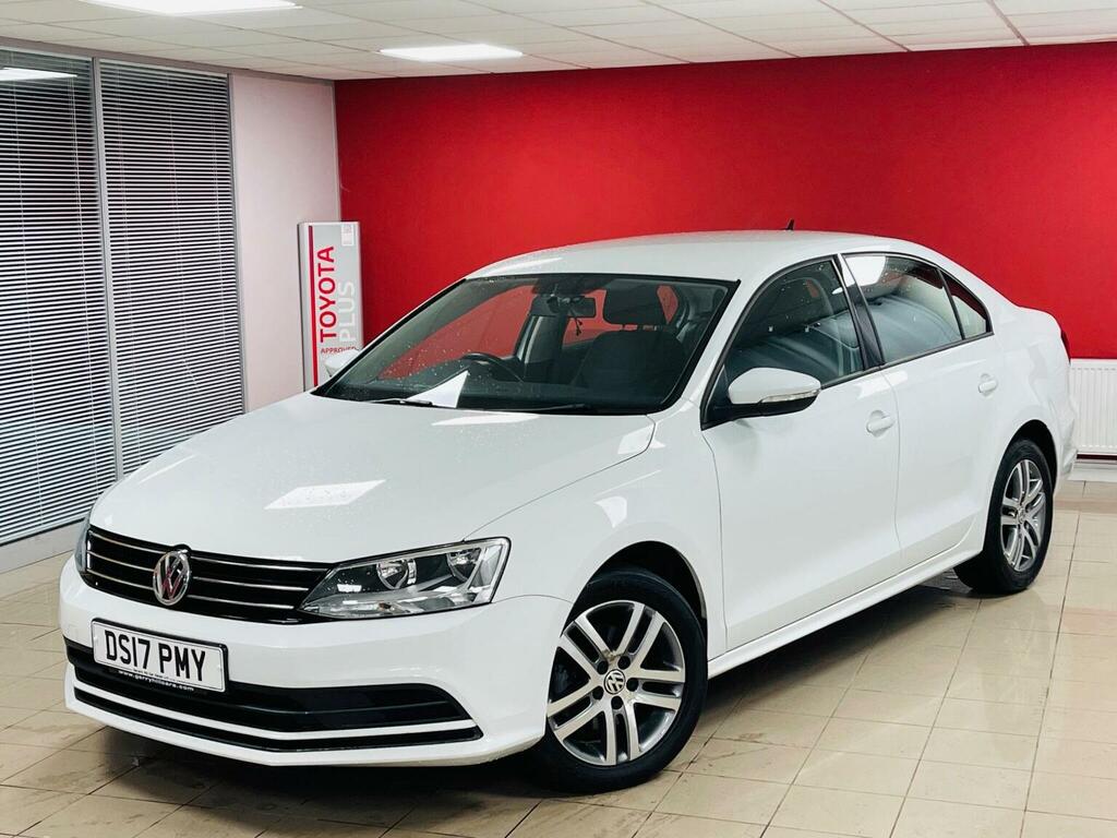 Volkswagen Jetta Saloon 2.0 Tdi Se Dsg Euro 6 Ss 201717 White #2