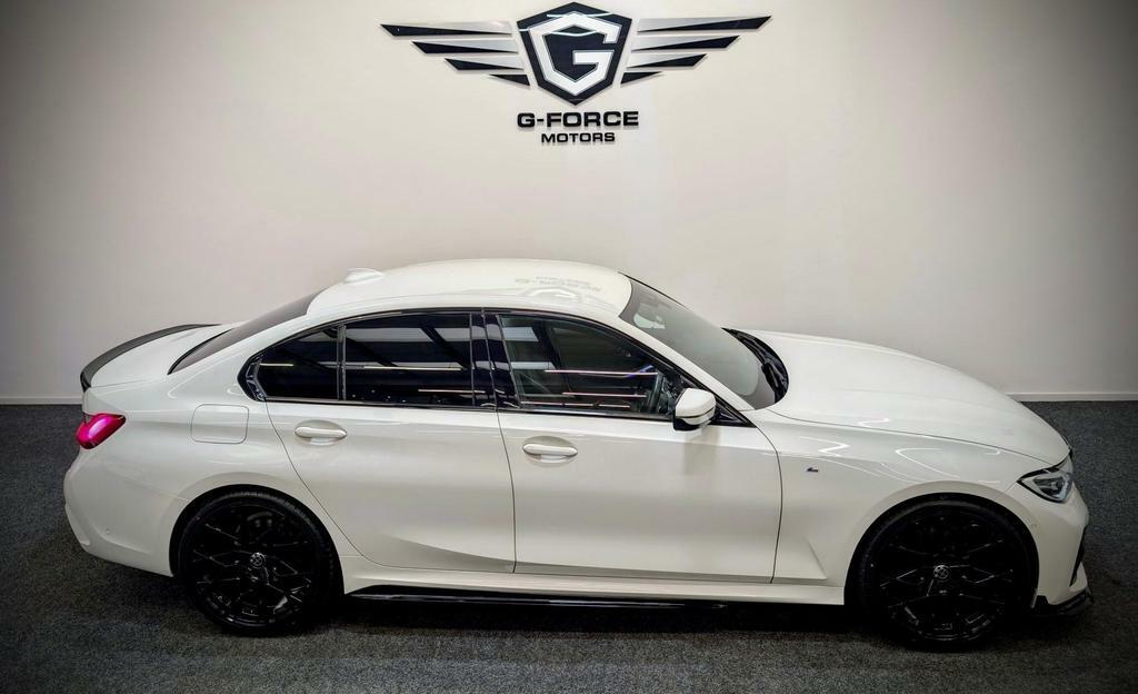 BMW 3 Series M Sport 2.0 4-Door #4