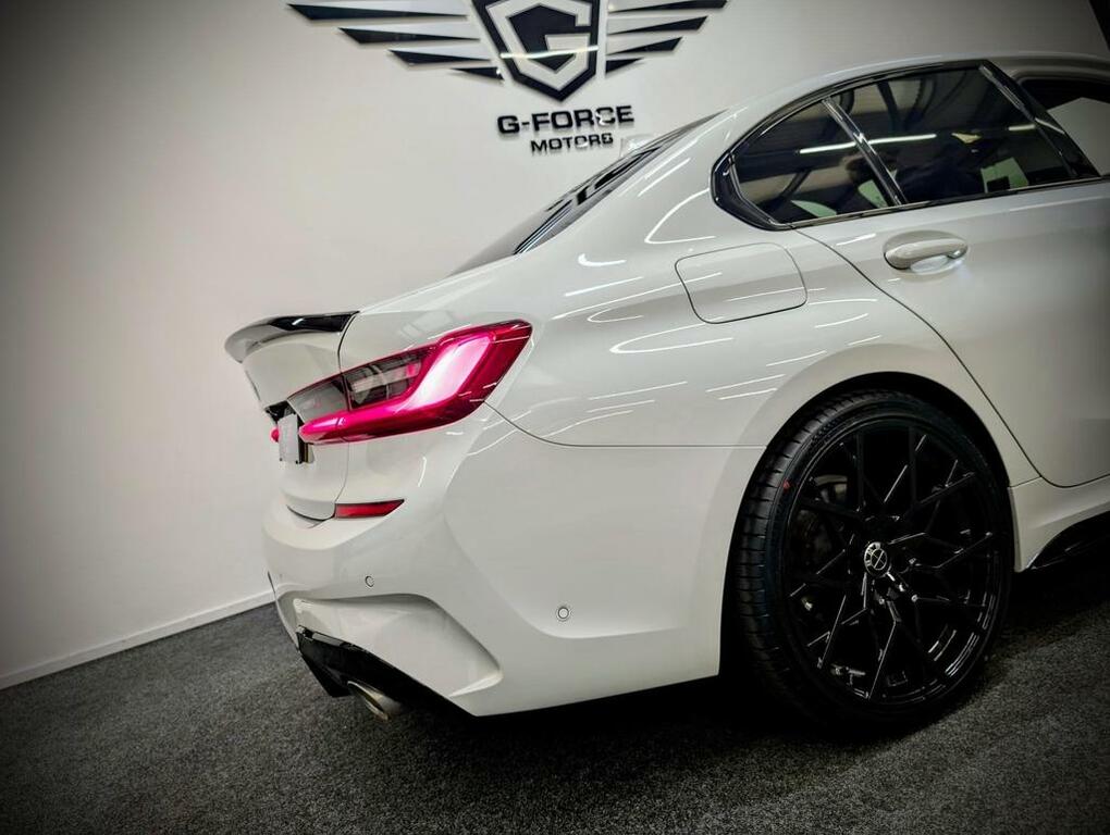 BMW 3 Series M Sport 2.0 4-Door #6
