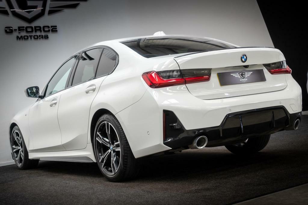 BMW 3 Series Mht M Sport 2.0 Hybrid #6