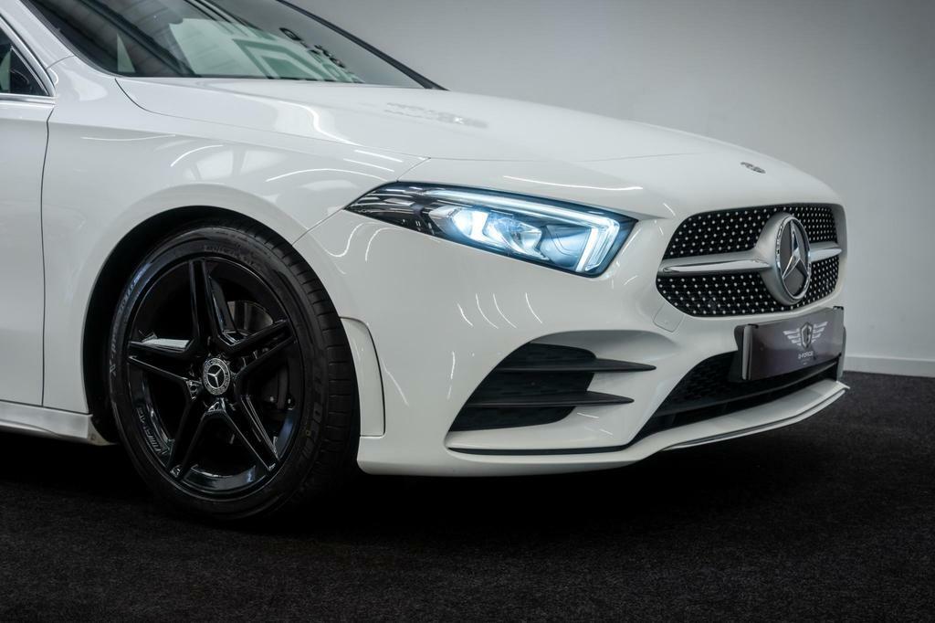 Mercedes-Benz A Class Amg Line 1.3 Euro 6 #5