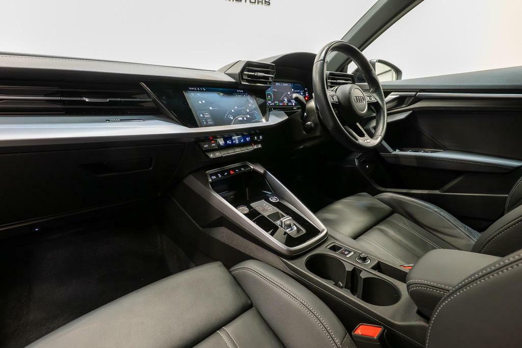 Audi A3 1.4 Tfsi 45 S Line Competition #2