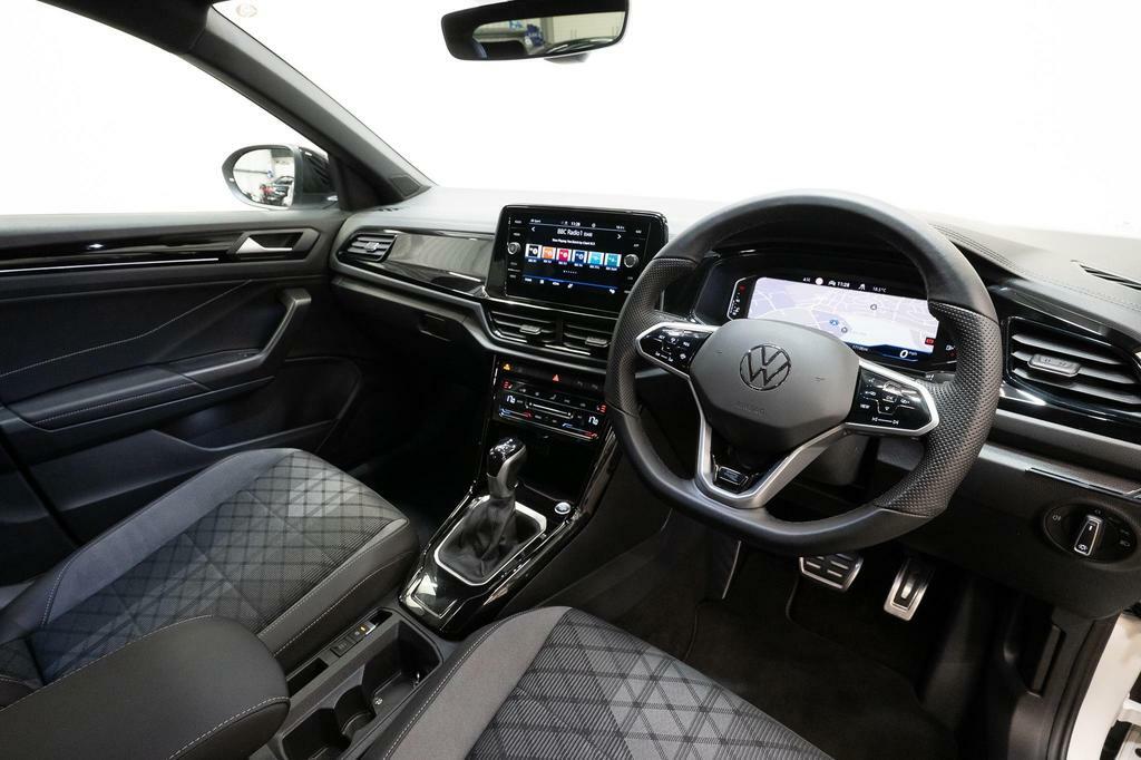 Volkswagen T-Roc 1.5 Tsi R-line Dsg #2