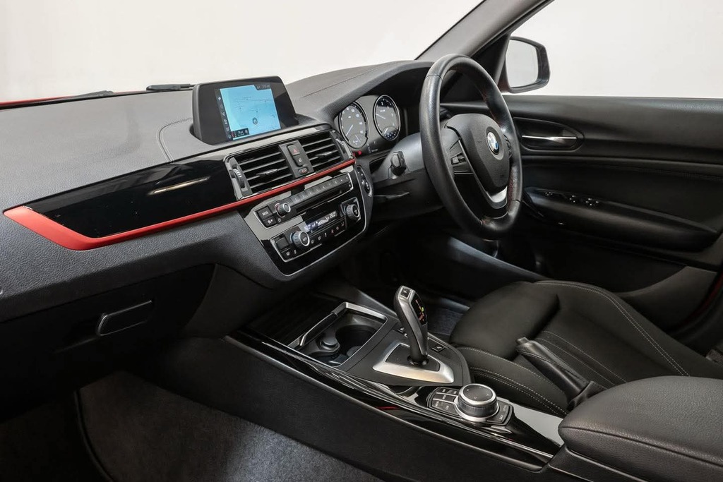 BMW 1 Series 116D Sport 5Dr.   #2