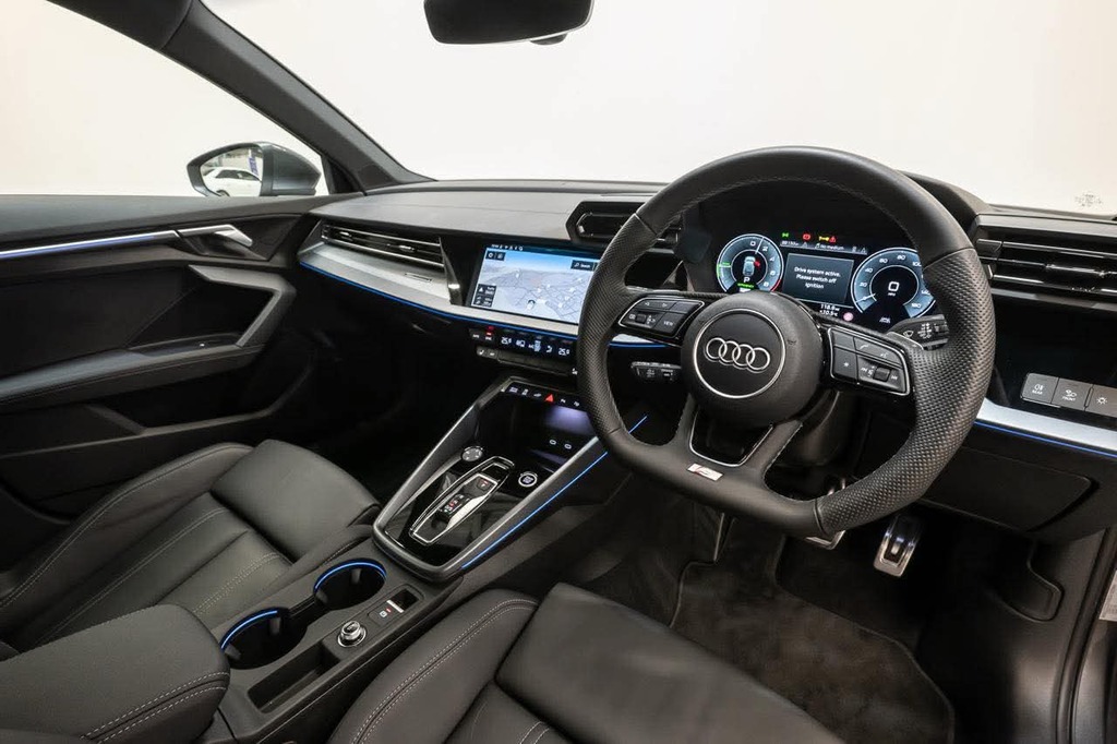 Audi A3 1.5 Tfsi E 40 S Line.   #2