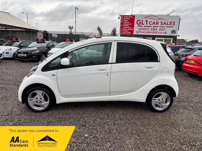 Mitsubishi i-MiEV I-miev 65 Bhp White #3