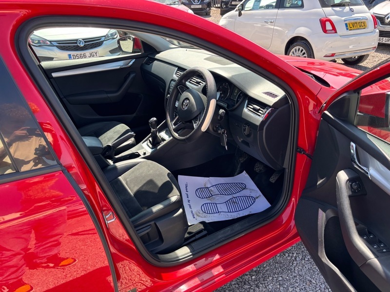 Skoda Octavia Se L Tsi35 Road Red #2