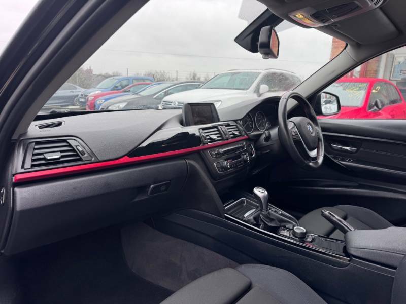 BMW 3 Series 318D Sport -Fsh- 2015 15 Black #3
