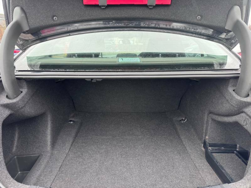BMW 3 Series 318D Sport -Fsh- 2015 15 Black #5