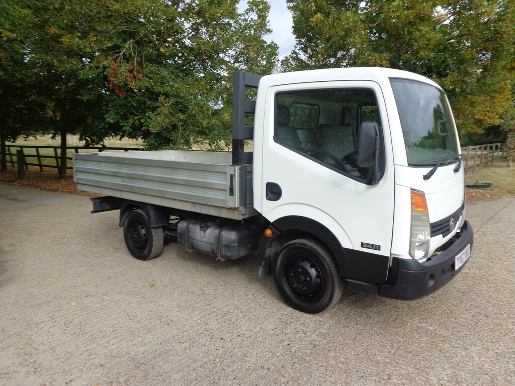 Nissan NT400 34.11 Swb Shr Pu 110 White #2