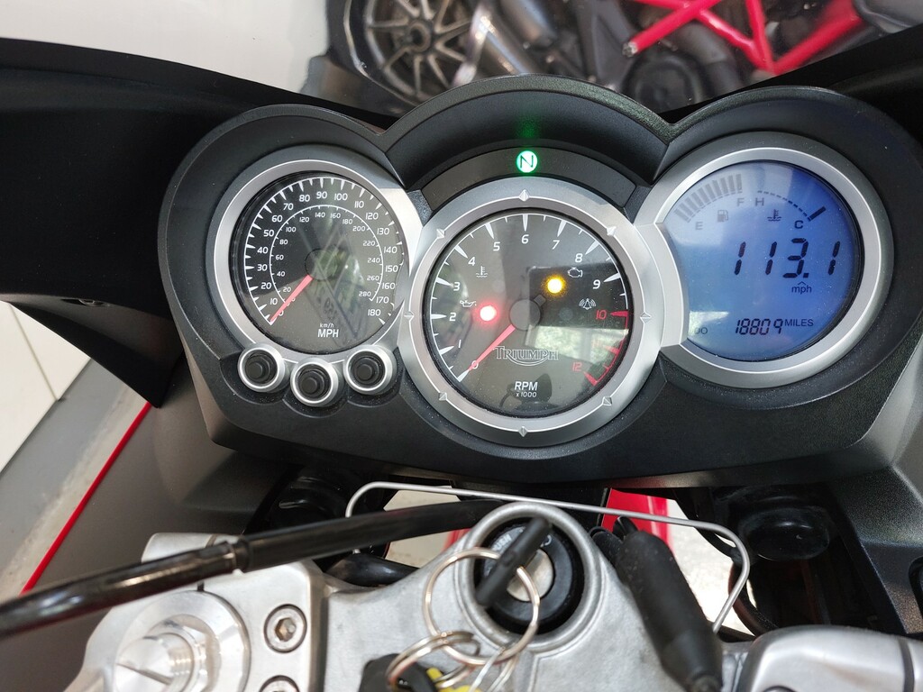 Triumph  1050  #2
