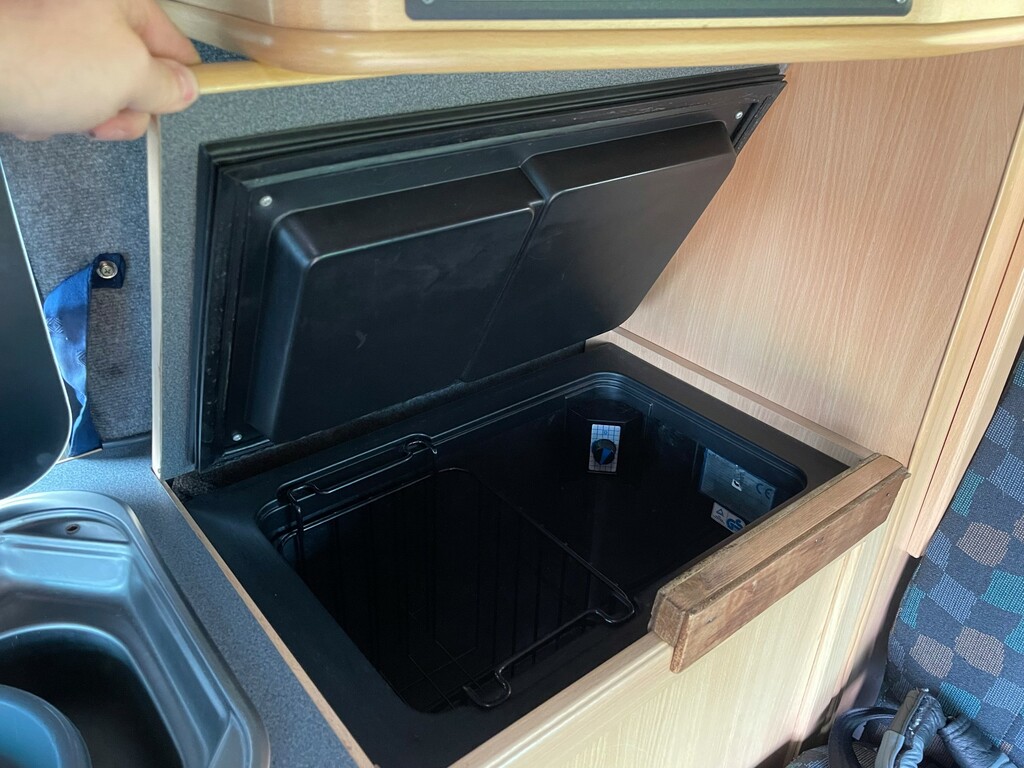 Mercedes-Benz Vito Camper Van  #7