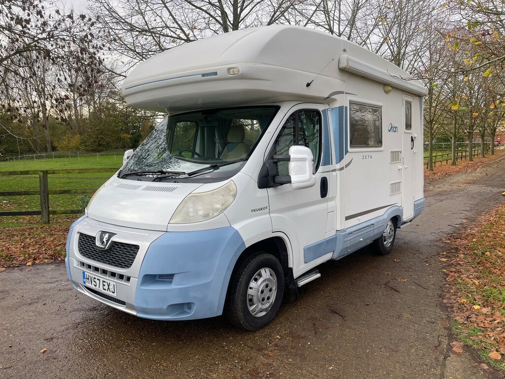 Peugeot Boxer 2.2L Null White #2