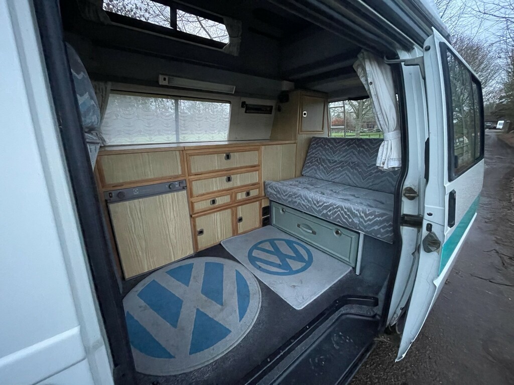 Volkswagen Campervan T4 1992 Red #6