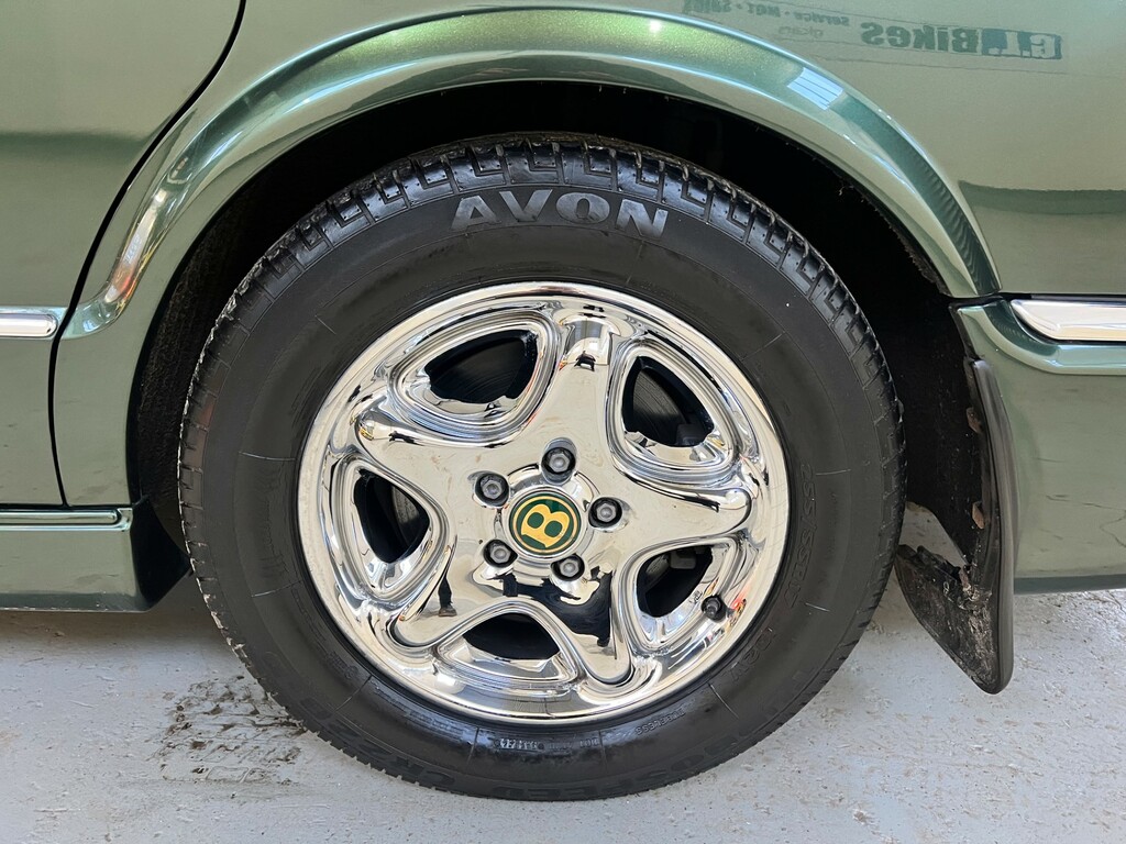 Bentley Arnage Saloon 4.4 V8 1998S Green #14