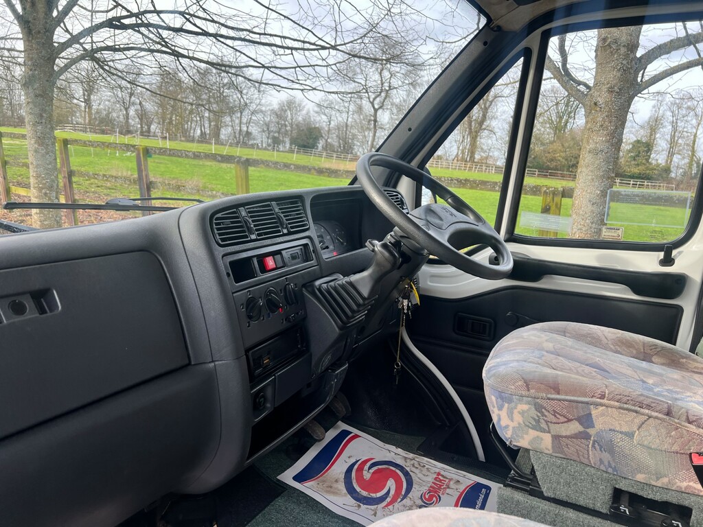 Peugeot Boxer 2.5Td Executive  #14