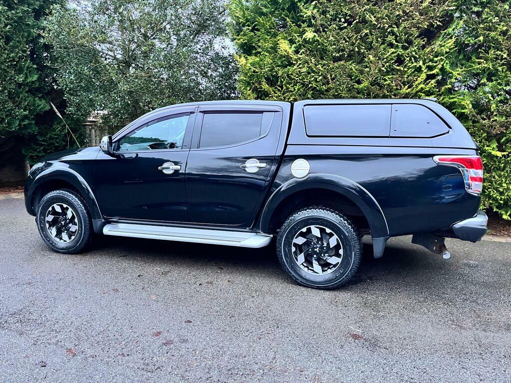 Mitsubishi L200 2.4 Di-d Dc Barbarian 4Wd Euro 6 SL17GWP Black #6
