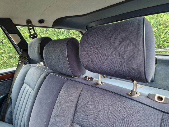Mercedes-Benz E Class E320 7 Seater 3.2 Silver #6