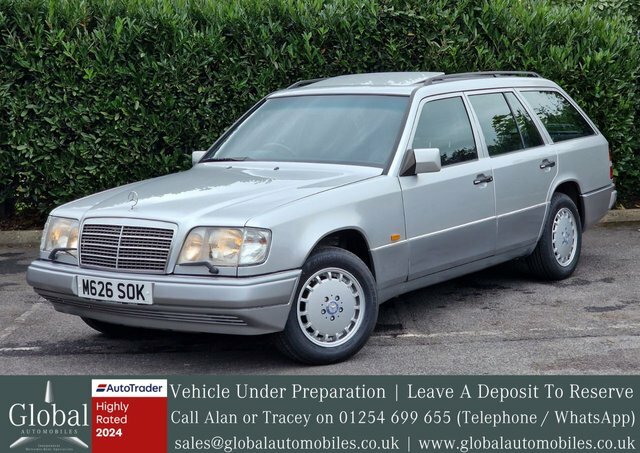 Mercedes-Benz E Class E320 7 Seater 3.2 Silver