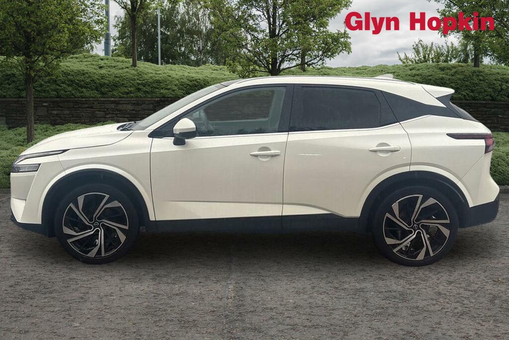 Nissan Qashqai 1.3 Dig-t Mh 158 Tekna YM22XXR White #6