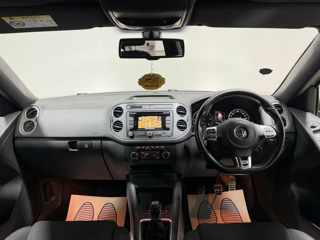 Volkswagen Tiguan 2L R-line VK15WPJ Grey #4