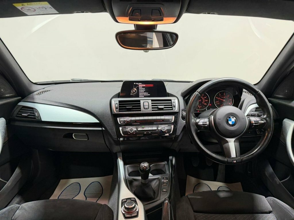 BMW 1 Series 1.5L M Sport Black #4