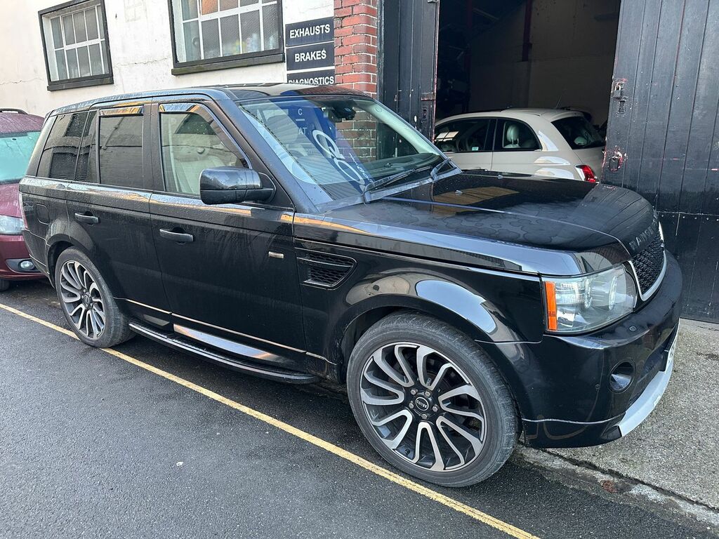 Land Rover Range Rover Sport 3.0L Tdv6 Hse Suv Euro 5 245 Black