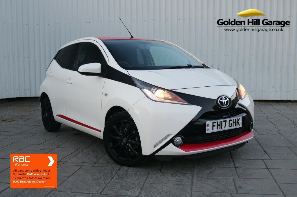 Toyota Aygo Hatchback 1.0 Vvt-i Red