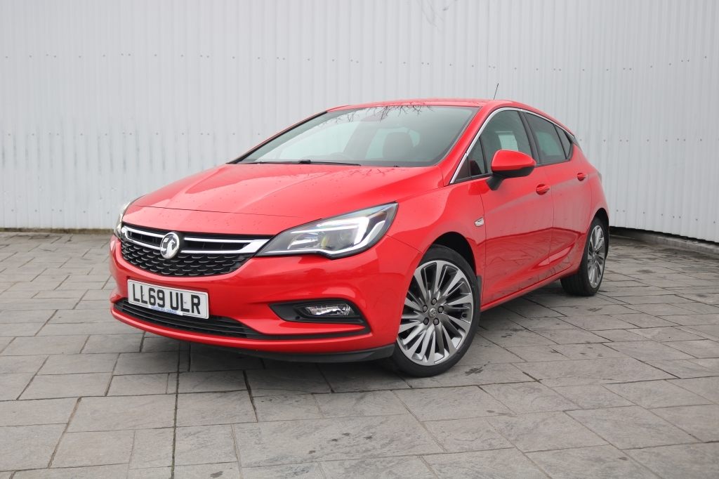 Vauxhall Astra Hatchback 1.4 Griffin Red #3
