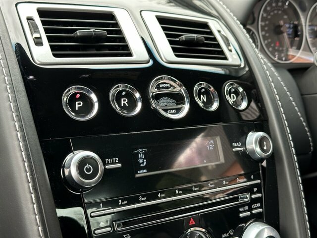Aston Martin DB9 6.0 V12 Coupe T-tronicii Euro 5 470 Bh Silver #6